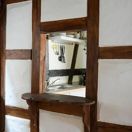 Charmante Fachwerk Mit Terrasse In Der Altstadt Apartamento Coblença