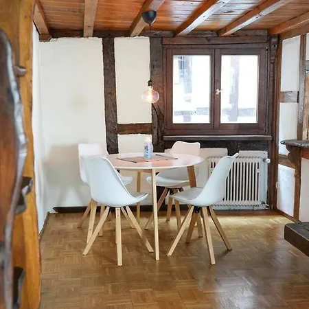 Charmante Fachwerk Mit Terrasse In Der Altstadt Koblenz