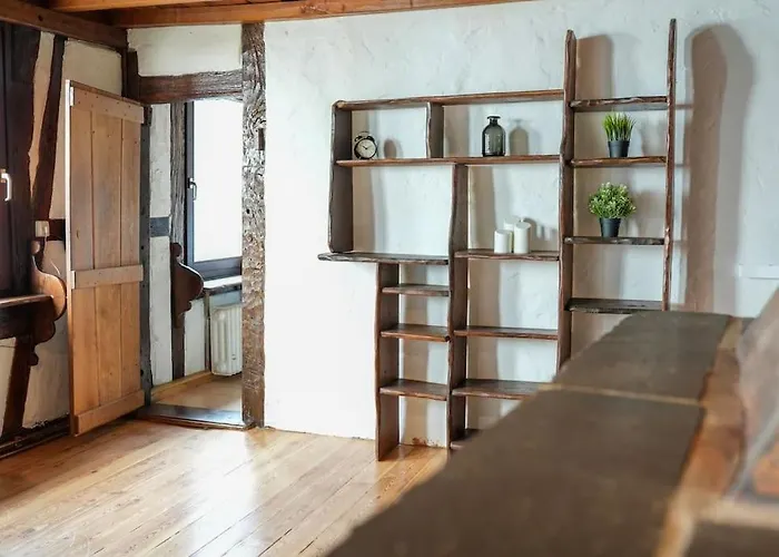 Charmante Fachwerk Mit Terrasse In Der Altstadt Coblença