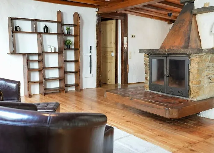 Charmante Fachwerk Mit Terrasse In Der Altstadt * Coblença