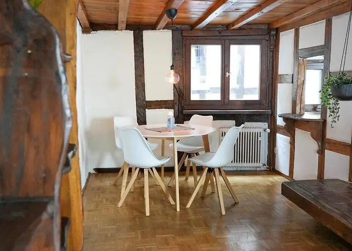 Charmante Fachwerk Mit Terrasse In Der Altstadt Coblença