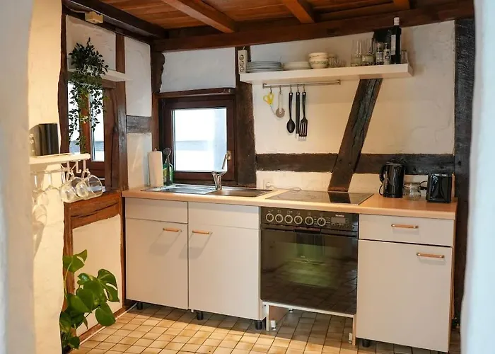 Charmante Fachwerk Mit Terrasse In Der Altstadt Apartamento Coblença